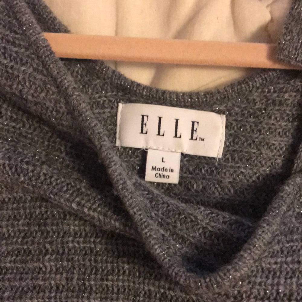 Sweater - Picture 5 of 5